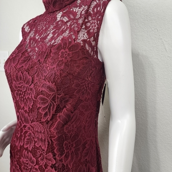 NWT Betsy & Adam Mock Open-Back Burgandy Lace Gown Size 10 - Picture 12 of 15